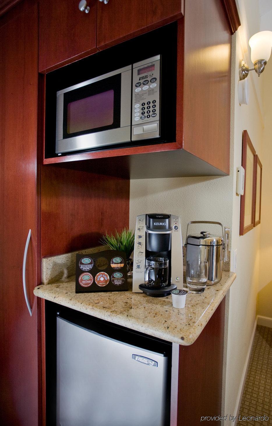 The Hotel 3*